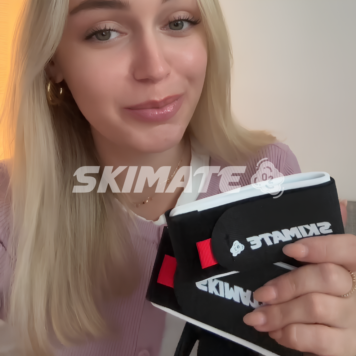 Skimate - Carry your ski gear with ease!
